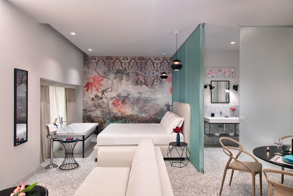 undefined LADY ROSE 2