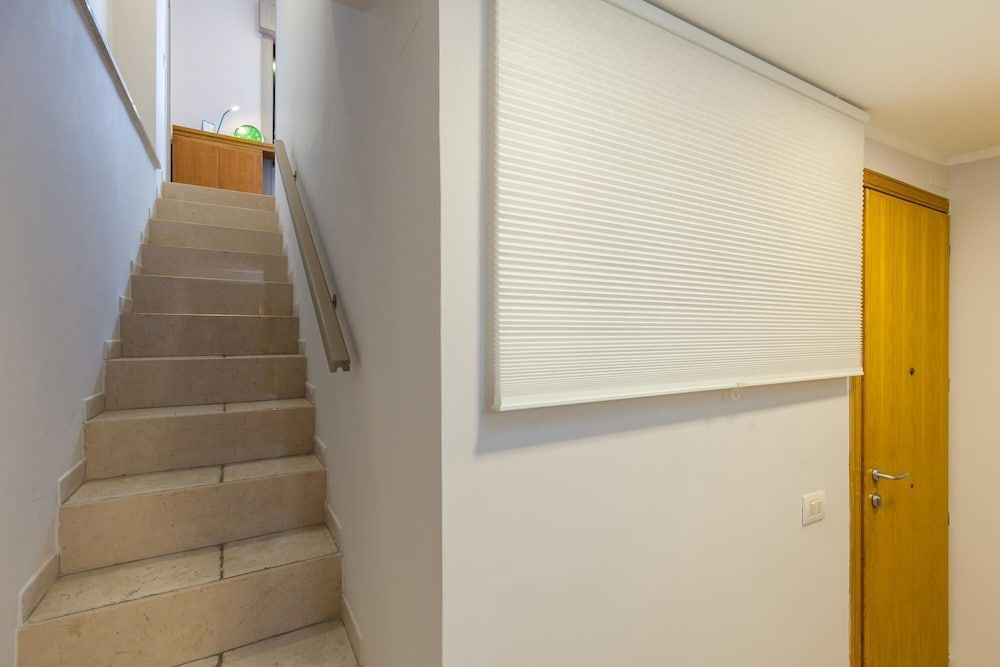 undefined Bright Rooftop at CVE 8