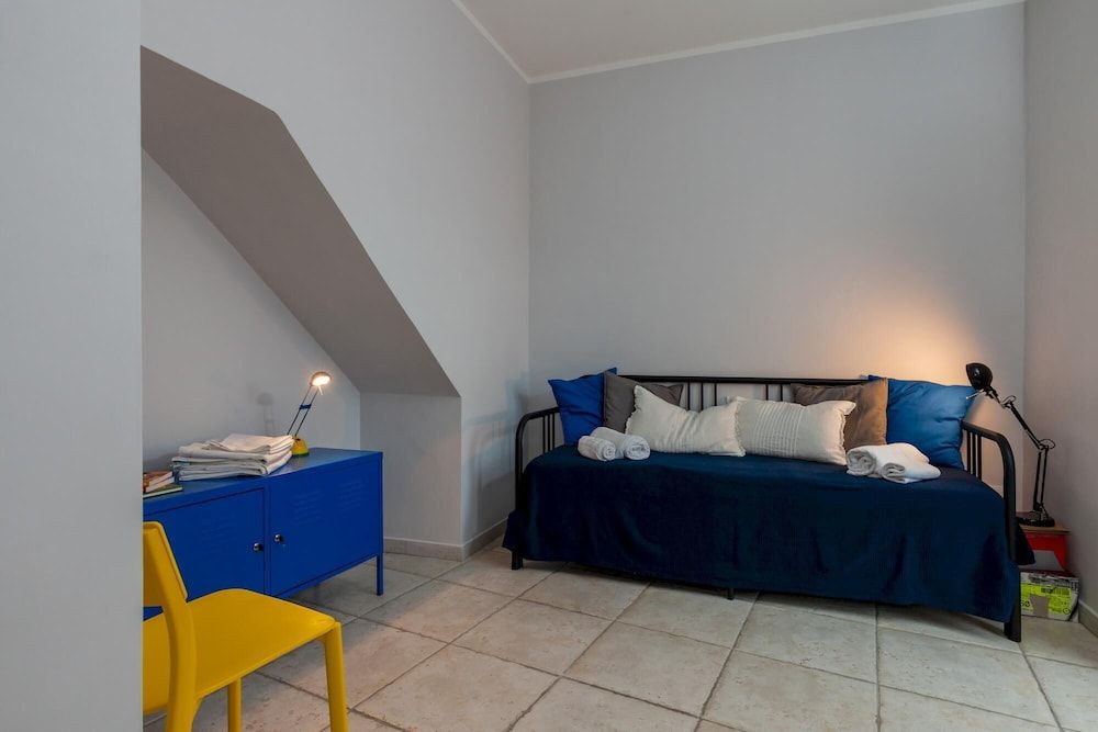 undefined Bright Rooftop at CVE 10