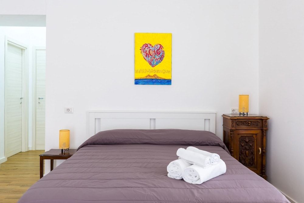 undefined Barrio 133 - Double Bedroom in Center by Napoliapartments 8