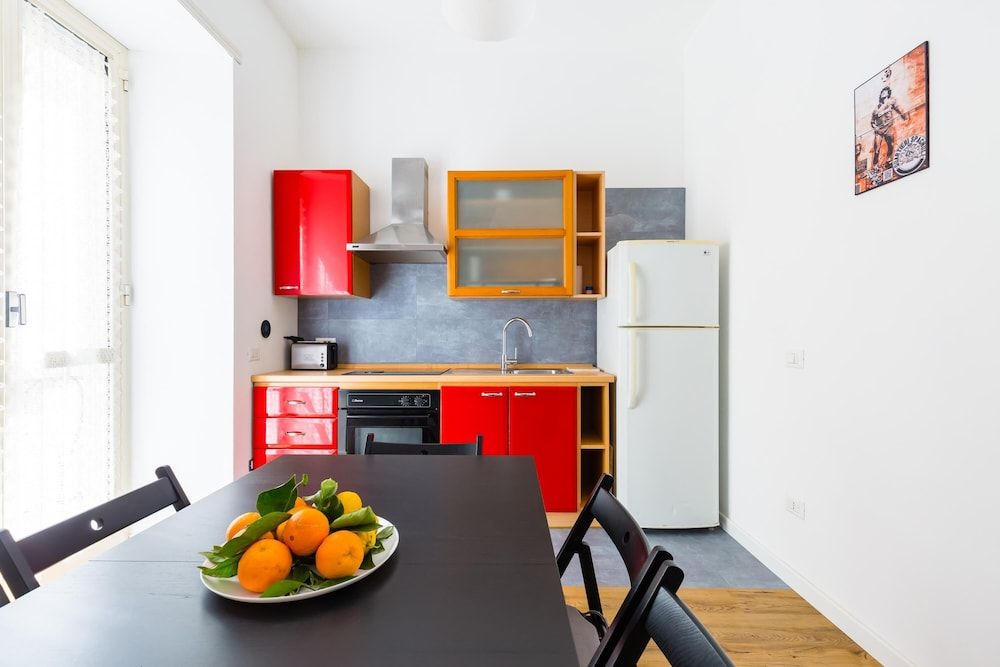 undefined Barrio 133 - Double Bedroom in Center by Napoliapartments 6