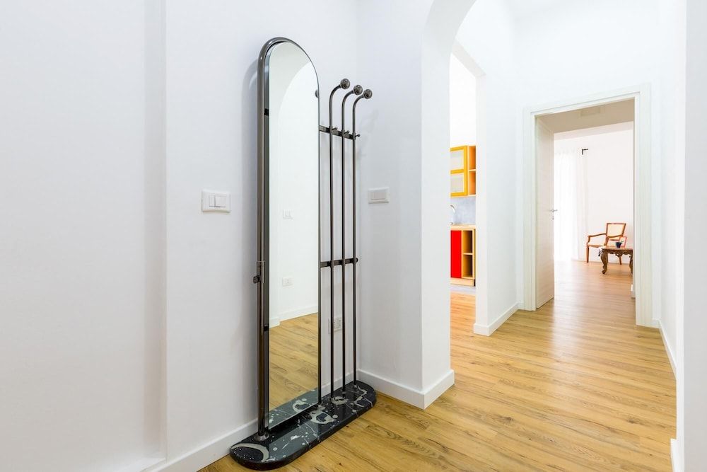 Barrio 133 - Double Bedroom in Center by Napoliapartments Apartment 20