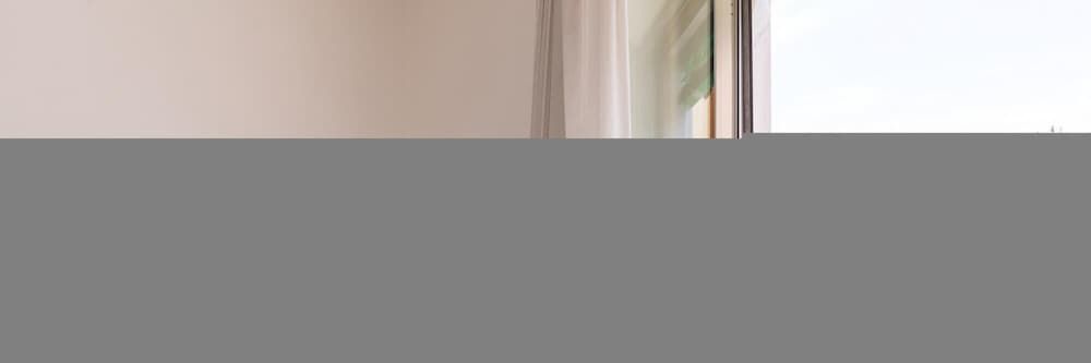 undefined Emanuele III - 4 Bedroom Apartment 2