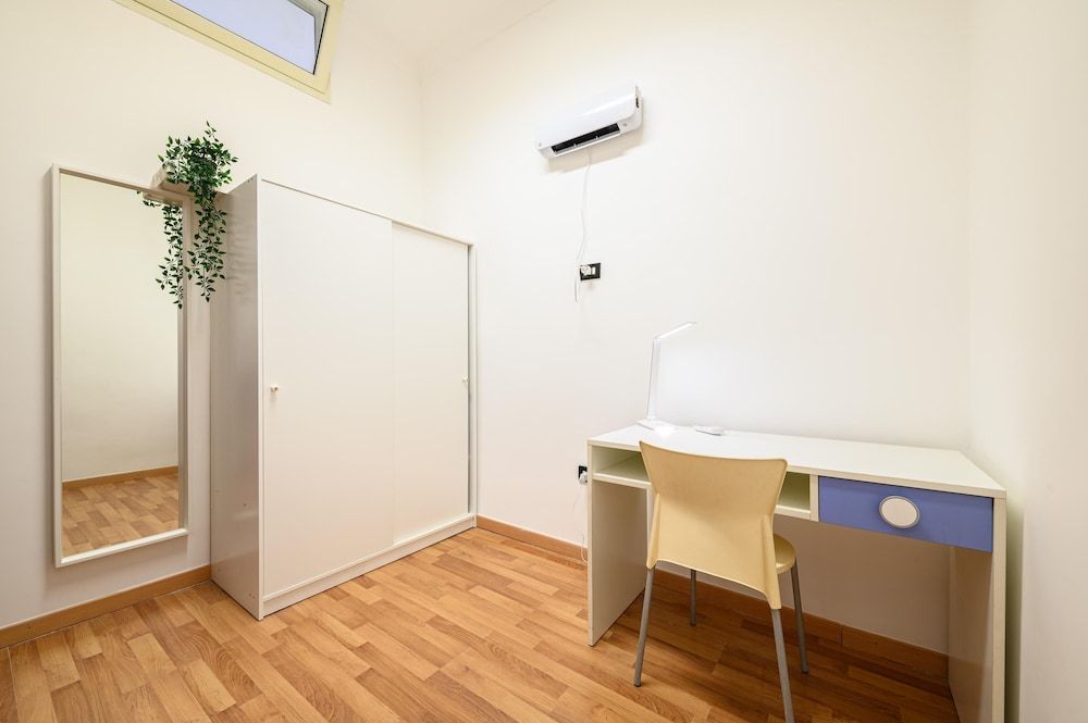 Via Lanzieri 38 in Napoli Apartment 16