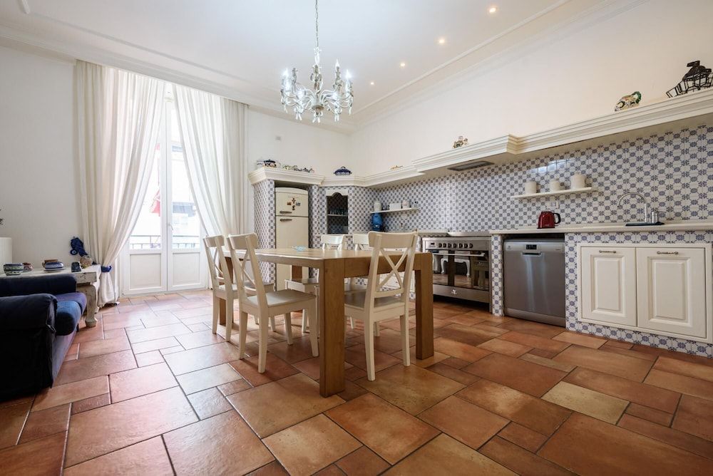 undefined Palazzo Dello Spagnolo Suite 8