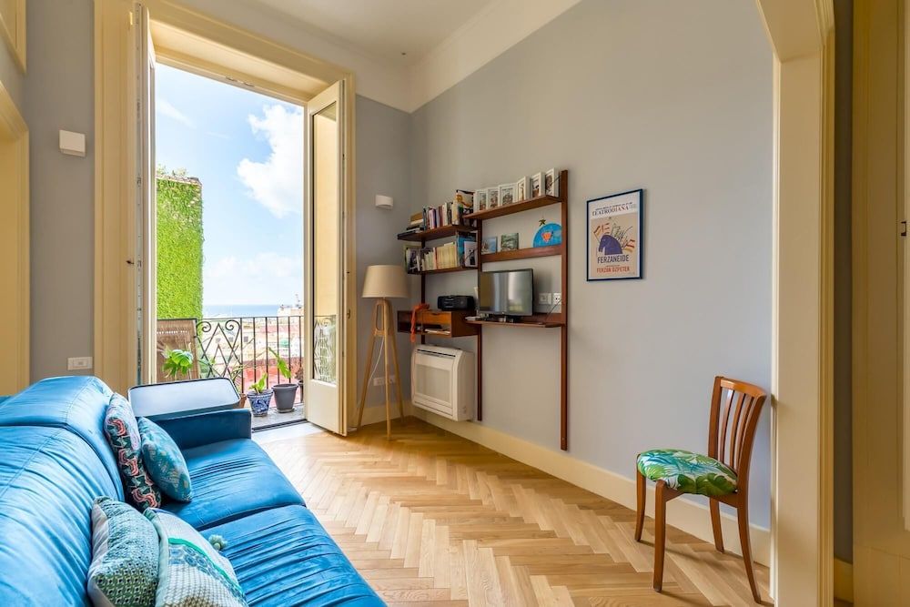 undefined Donna Costanza - Stylish and Panoramic Flat 9