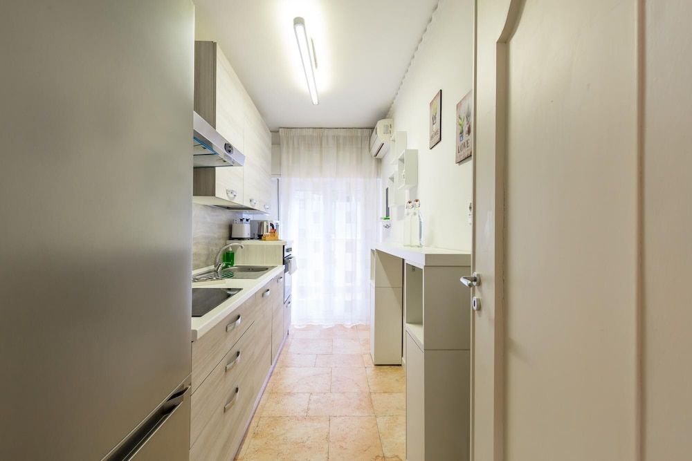 undefined Crispi 36 - Cozy Flat and Terrace by Napoliapartments 10