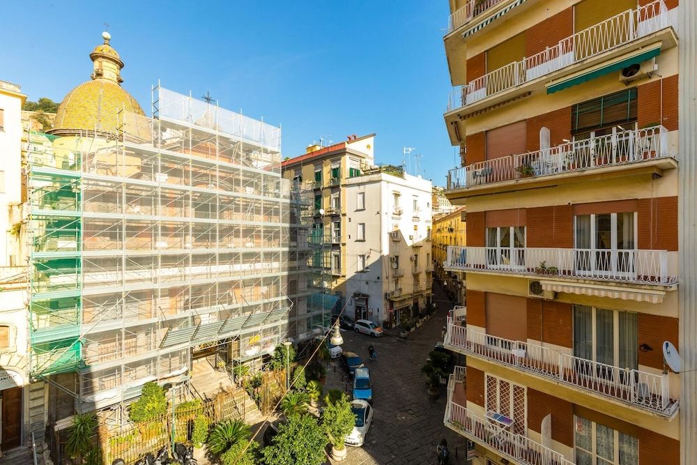 Portico 17 - Charming House Close Promenade Apartment 16