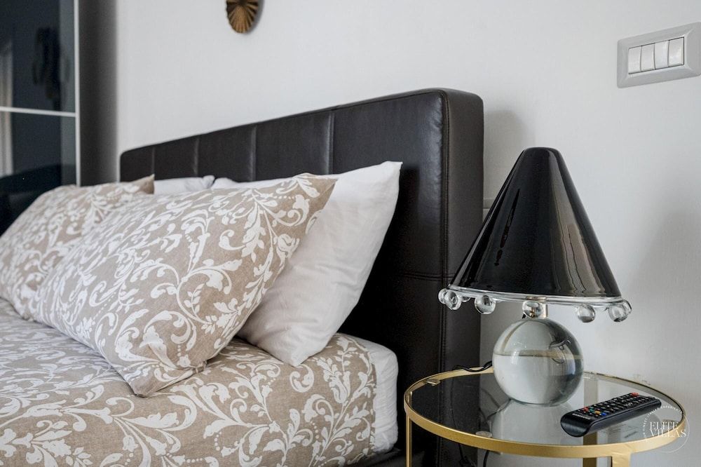 Poerio 98 Luxury Apartment Apartment 10