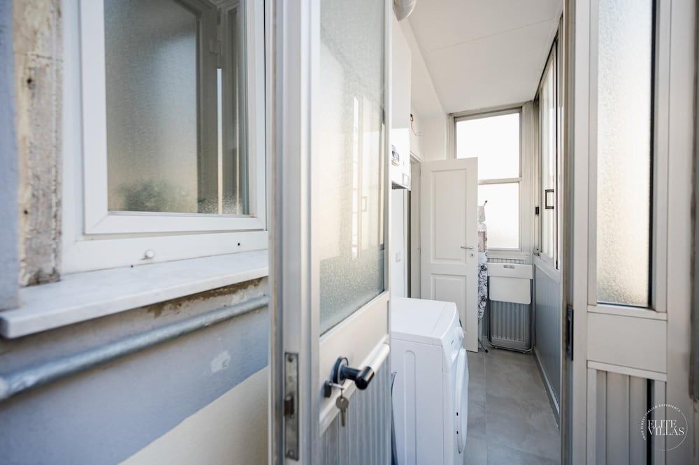 Poerio 98 Luxury Apartment Apartment 21