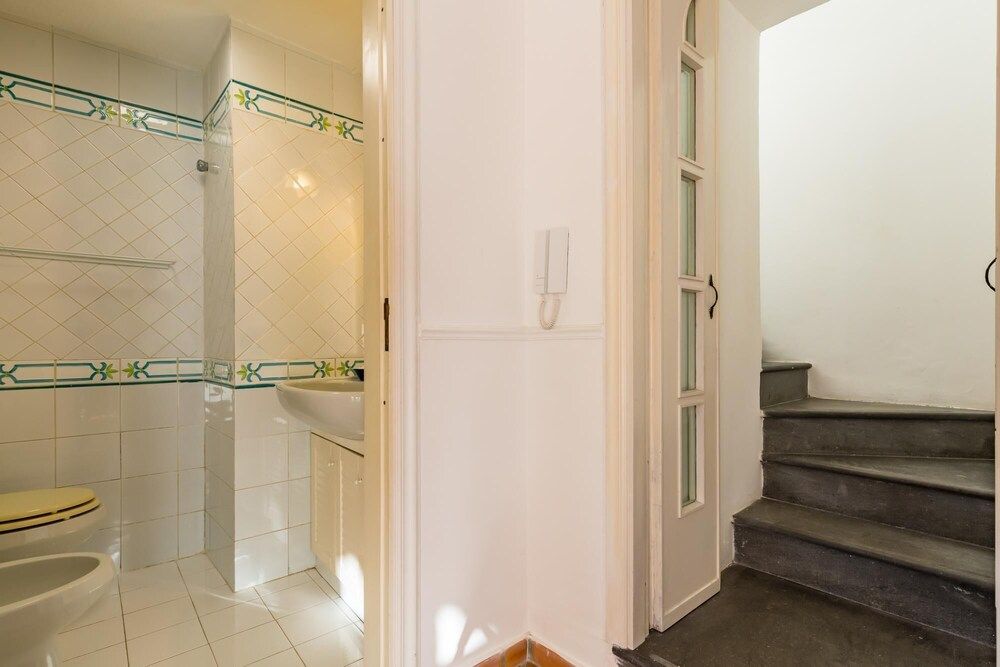 Villa Paola - Hidden Panoramic Garden and Terraces Apartment 19