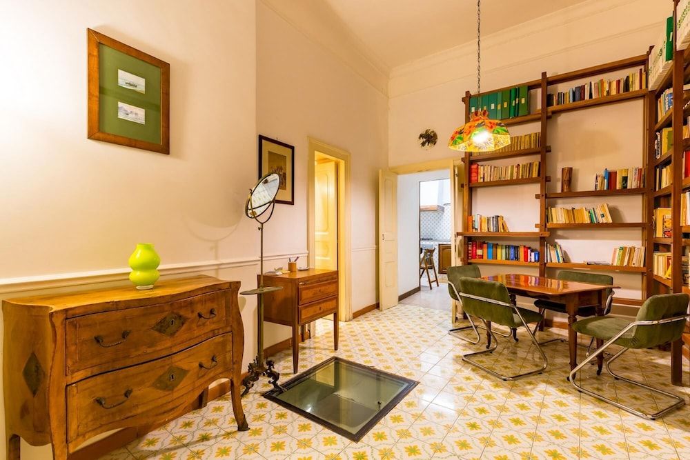 Villa Paola - Hidden Panoramic Garden and Terraces Apartment 43