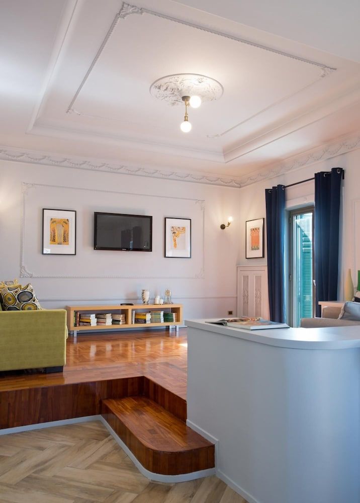 Eleganza nel Cuore di Napoli by Wonderful Italy Apartment 22