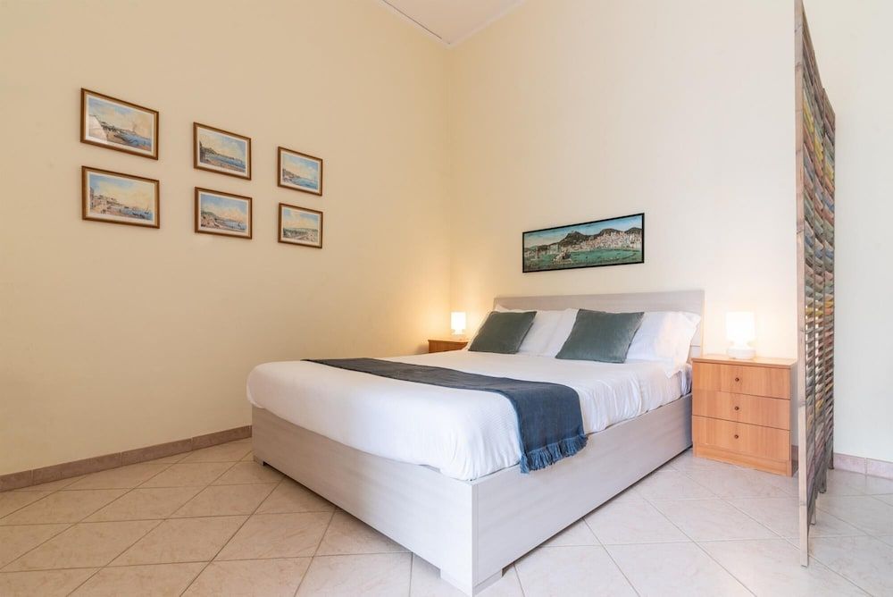 undefined Vico Fico nel Centro di Napoli 10