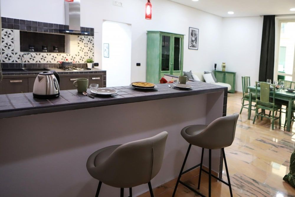 undefined Modern Apartment at Piazza del Ges 5