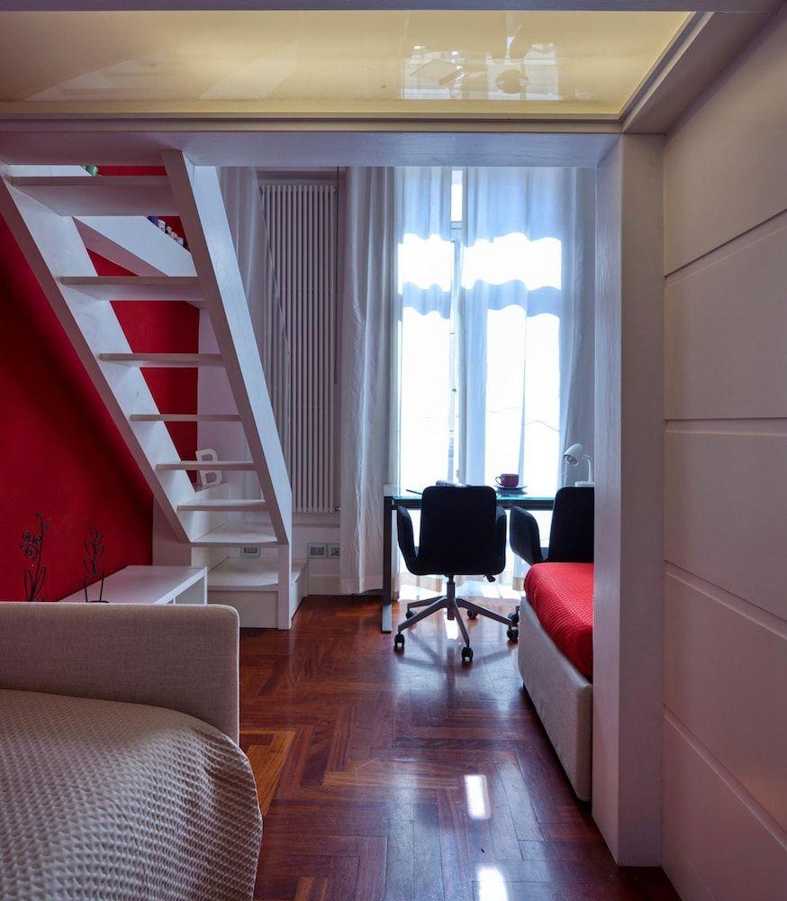 undefined Elegant Apartment at Chiaia by Wonderful Italy 8