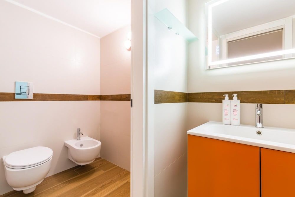 Apartment in the Heart of Nightlife by Wonderful Italy Apartment 11