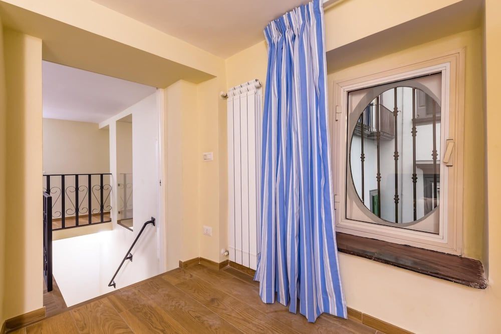 Apartment in the Heart of Nightlife by Wonderful Italy Apartment 18