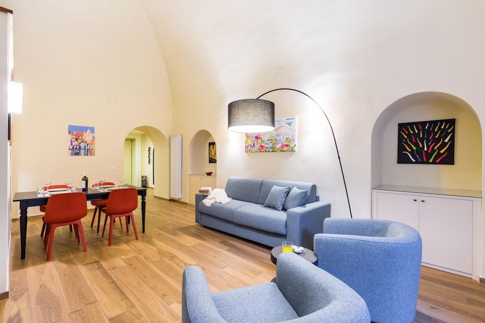 Apartment in the Heart of Nightlife by Wonderful Italy Apartment 23