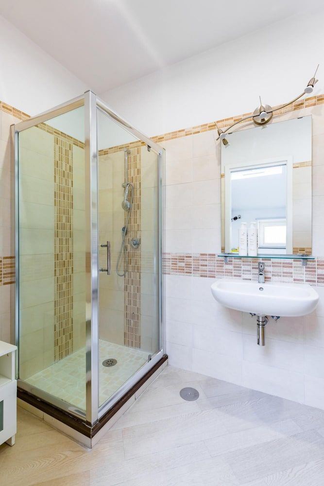 Apartment With Balcony in Palazzo Diaz by Wonderful Italy Apartment 17