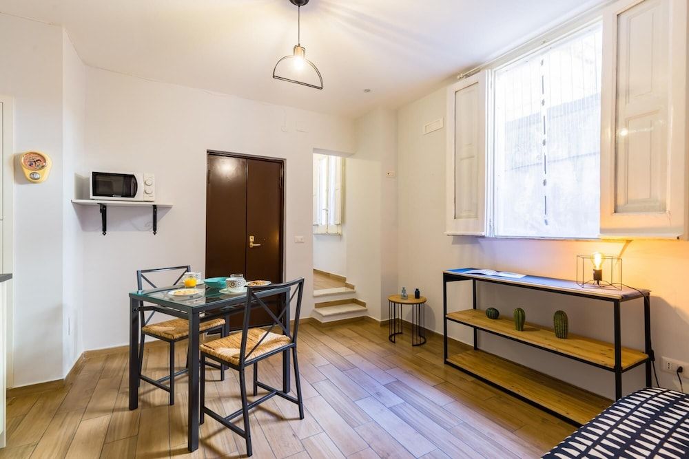 undefined Porta Nolana Apartment by Wonderful Italy