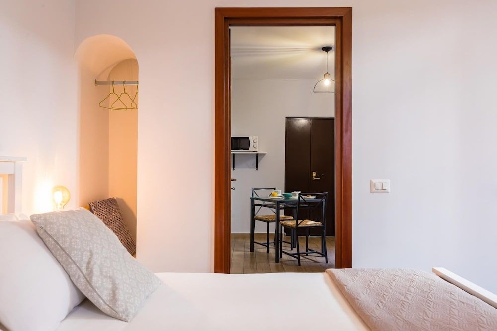 undefined Porta Nolana Apartment by Wonderful Italy 8