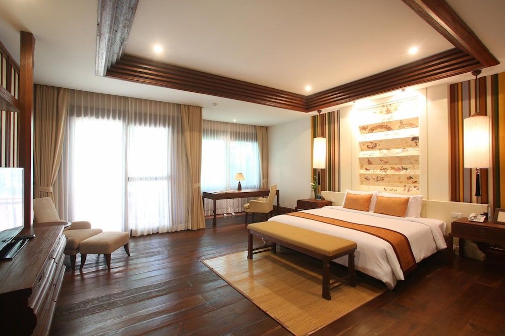 Sibsan Luxury Hotel Rimping Grand Deluxe