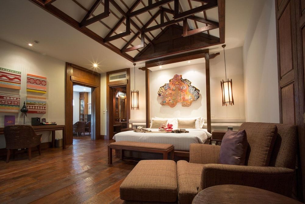 Sibsan Luxury Hotel Rimping Executive Suite 11