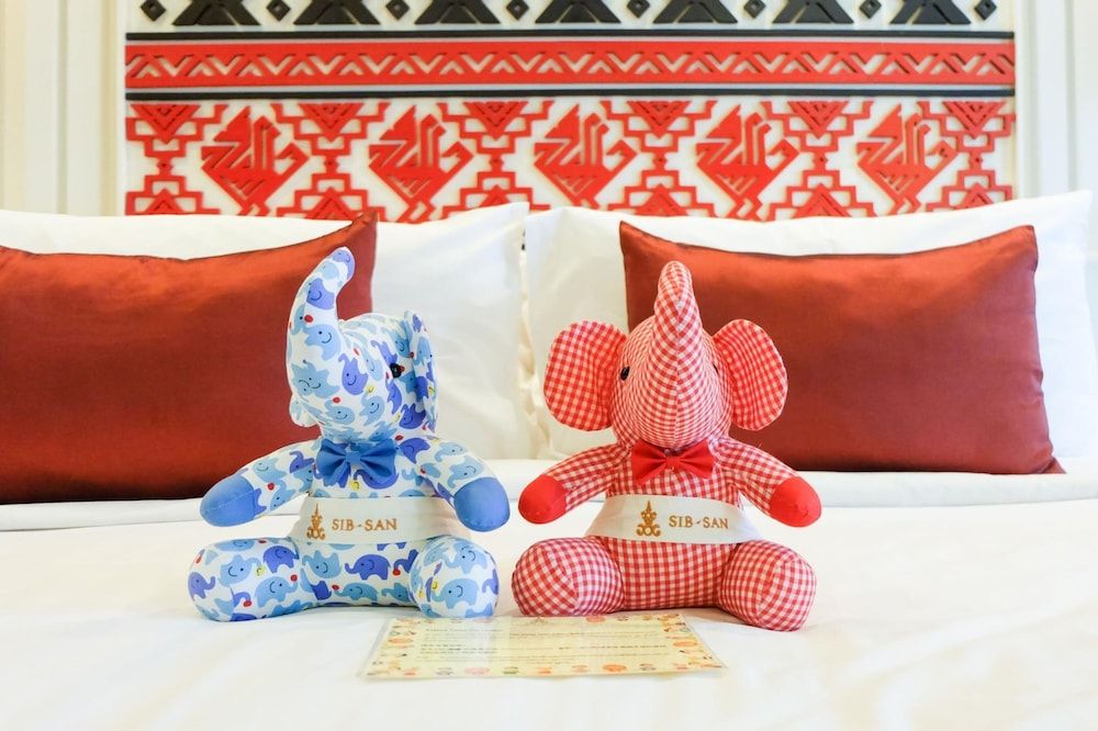 Sibsan Luxury Hotel Rimping Grand Deluxe 3