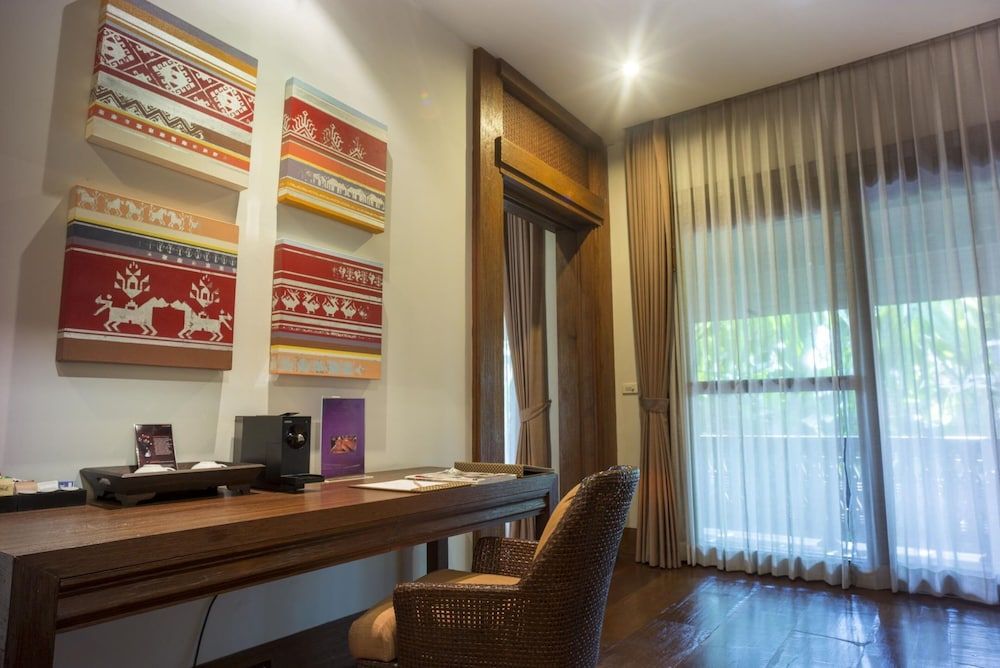 Sibsan Luxury Hotel Rimping Executive Suite 5