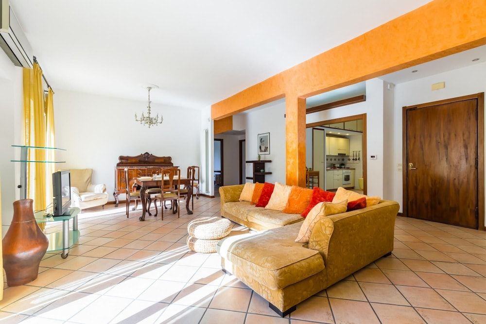 undefined Vomero Family Apartment by Wonderful Italy 8