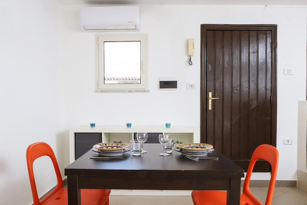 undefined Appartamento con Terrazzo a Piazza Dante by Wonderful Italy