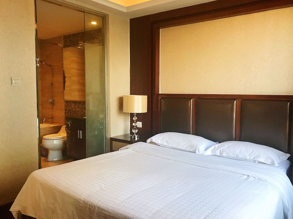 undefined Jing'an Ziyuan Apartment