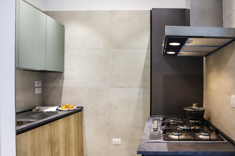 undefined Mira Naples Apartment I Triple 6