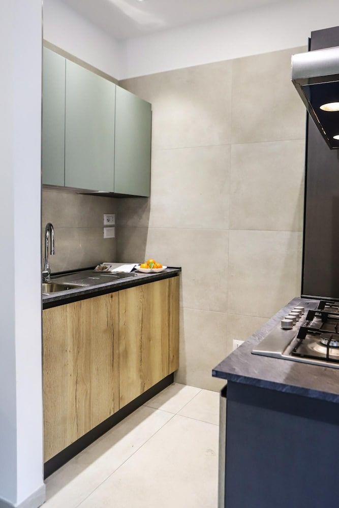 undefined Mira Naples Apartment I Triple 5