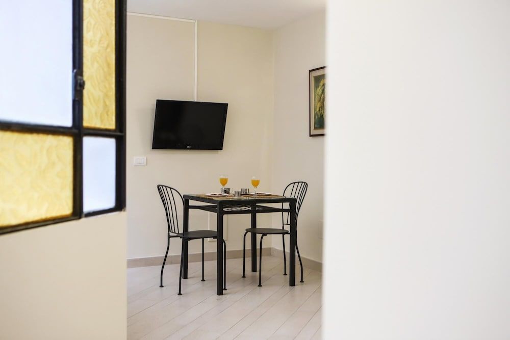 undefined Liberty Apartment in Palazzo Diaz by Wonderful Italy 7