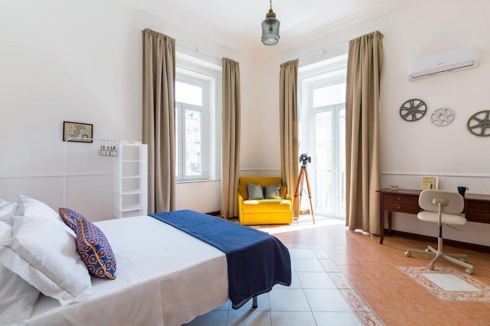 undefined In the Heart of Quartieri Spagnoli 7