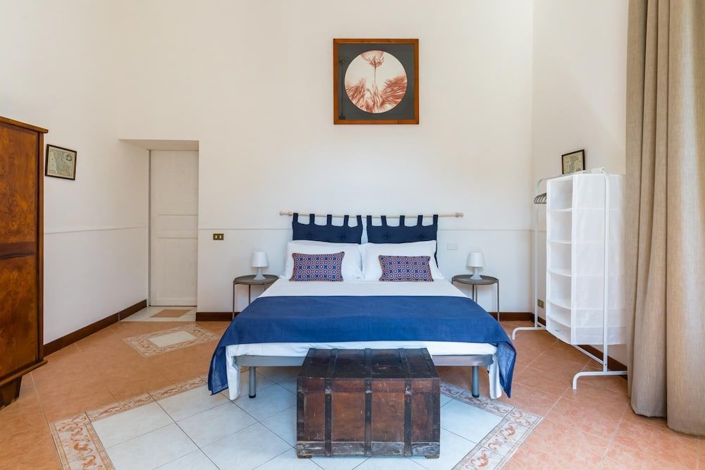 undefined In the Heart of Quartieri Spagnoli 9