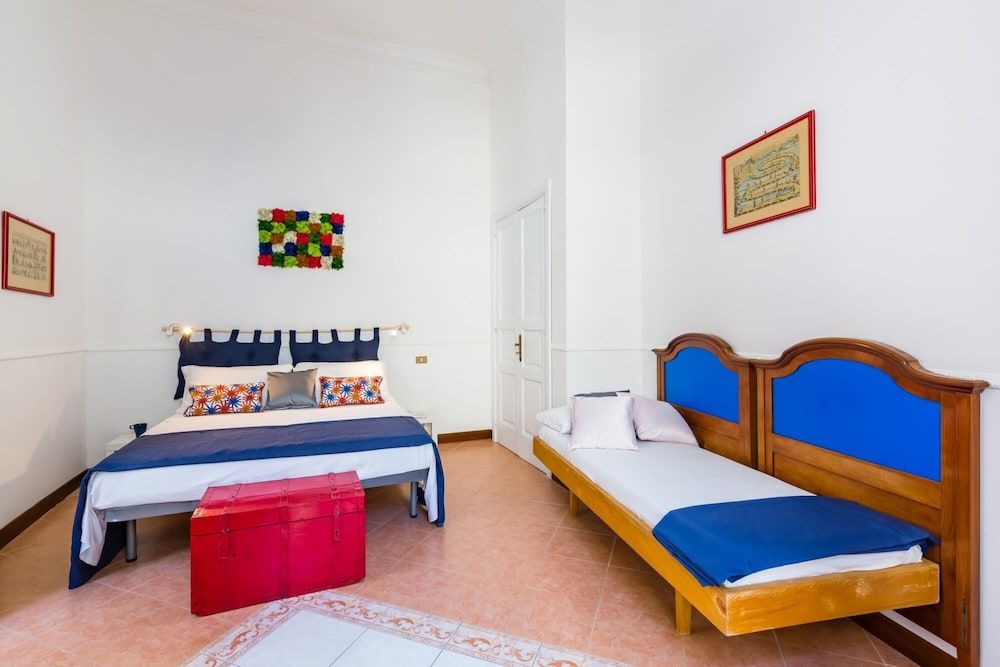 undefined In the Heart of Quartieri Spagnoli