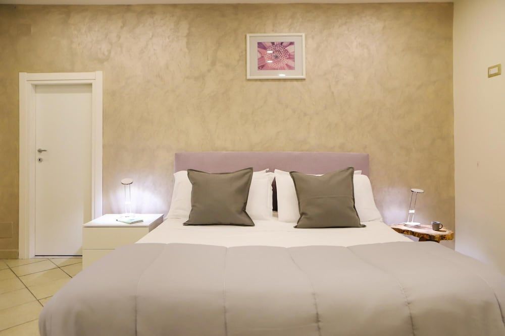 undefined A due Passi Dall Orto Botanico di Napoli by Wonderful Italy 4