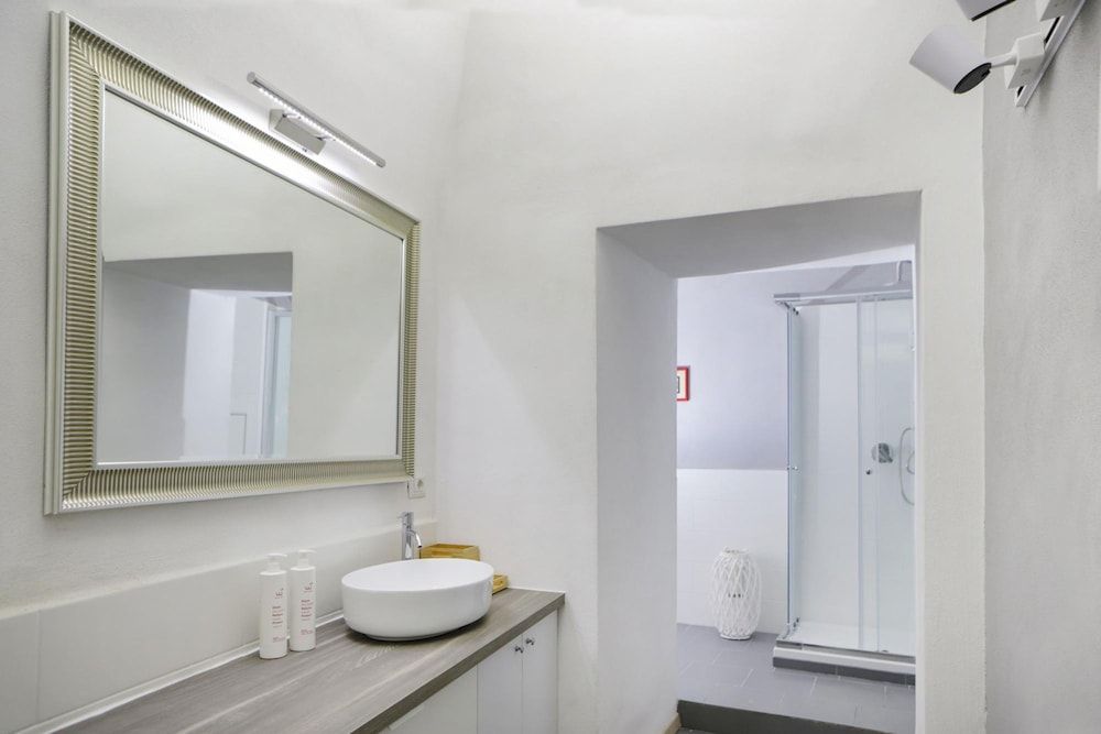 O Panaro ai Quartieri Spagnoli by Wonderful Italy Apartment 9