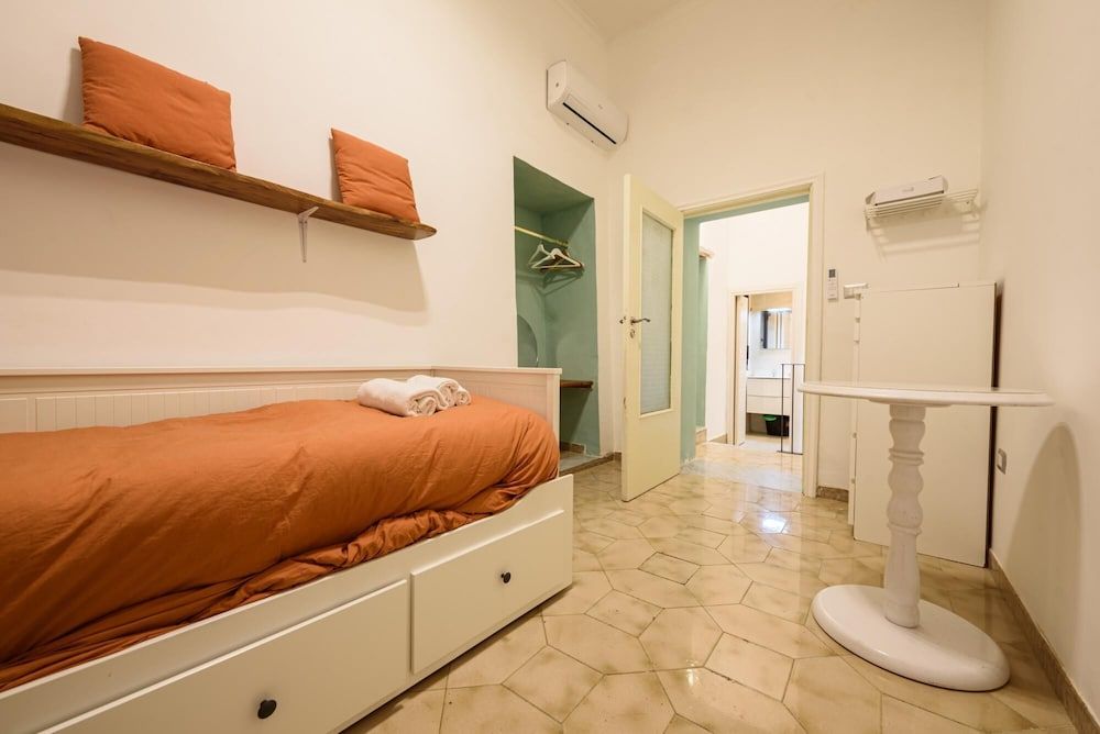 undefined Via San Giovanni in Porta 34 7