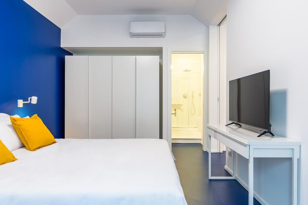 undefined Piazza Municipio Blue Apartment by Wonderful Italy 10