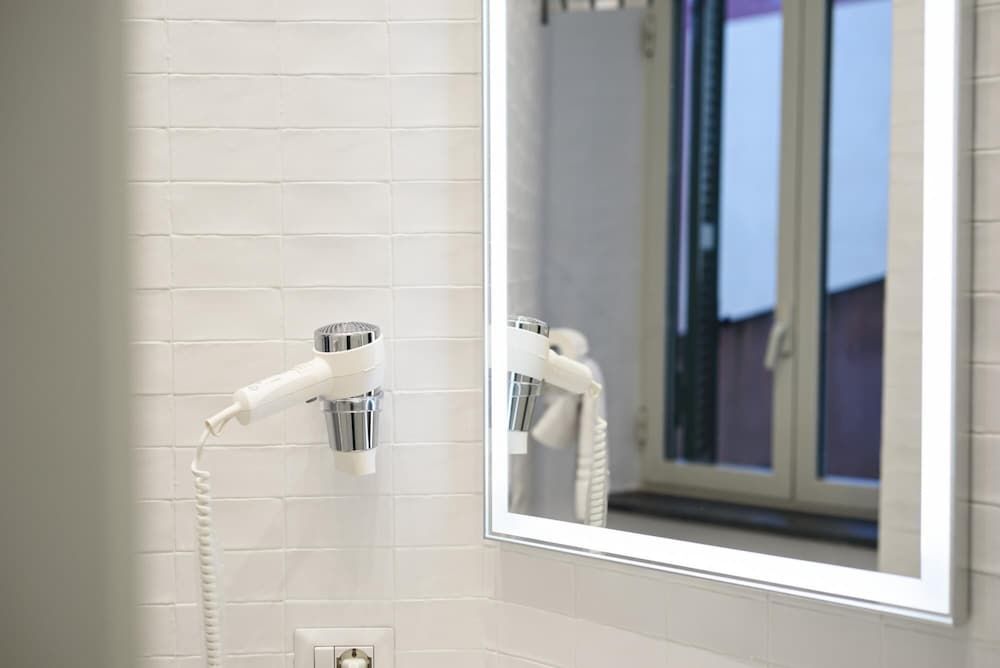 Maria Theresa Rooms Garden Apartment 28