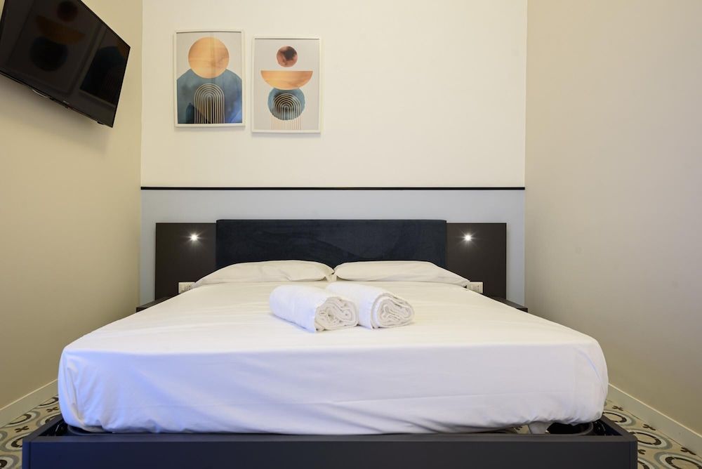 Maria Theresa Rooms Garden Apartment 8