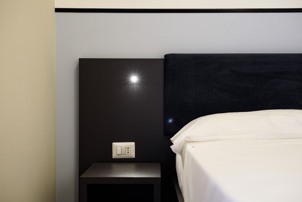 Maria Theresa Rooms Garden Apartment 38