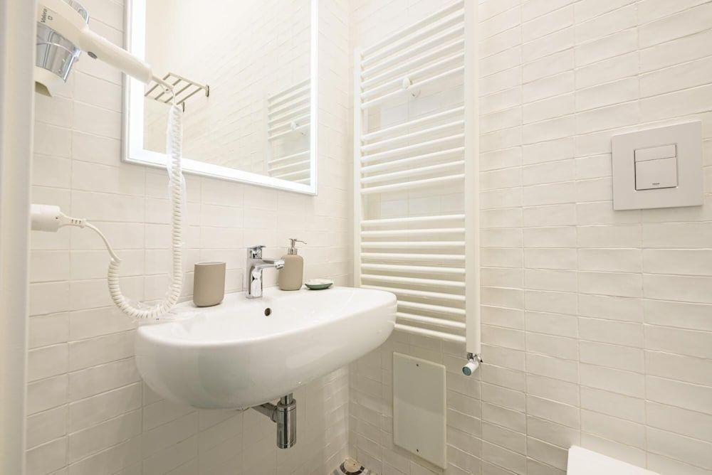 Maria Theresa Rooms Garden Apartment 26