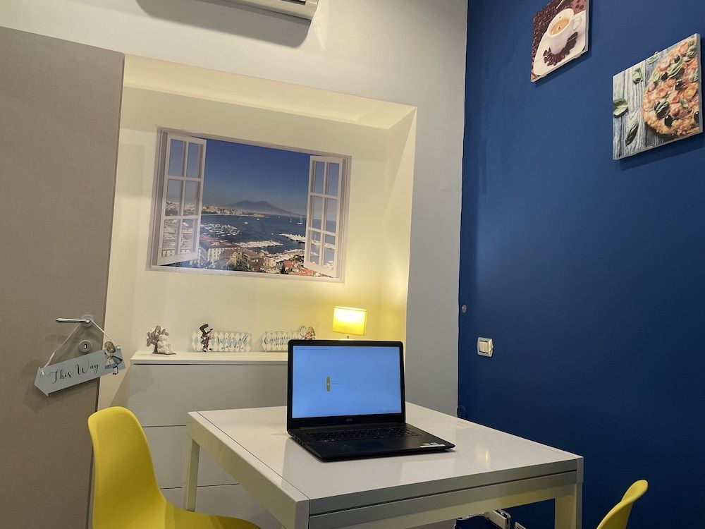 undefined Apartment 200 m From Piazza del Plebiscito 7