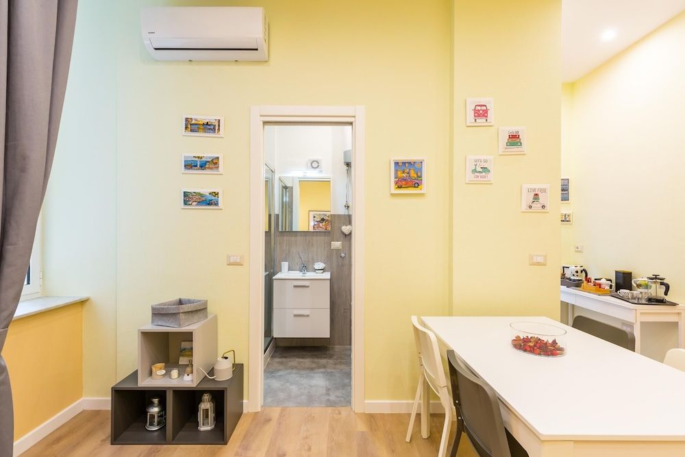 San Marcellino Cool and Central by Napoliapartments Apartment 19