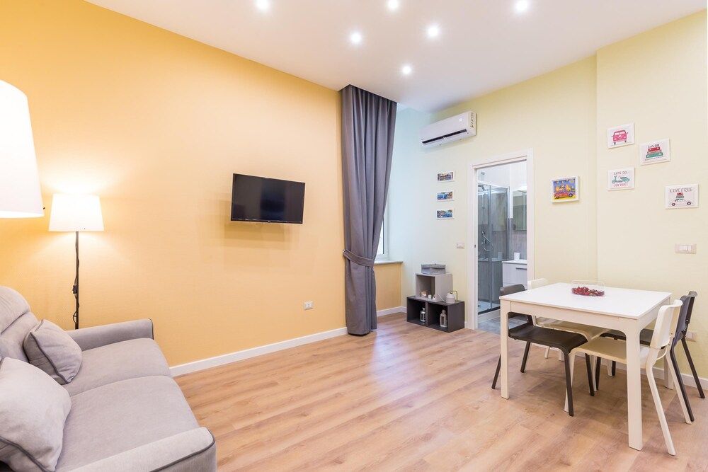 San Marcellino Cool and Central by Napoliapartments Apartment 17